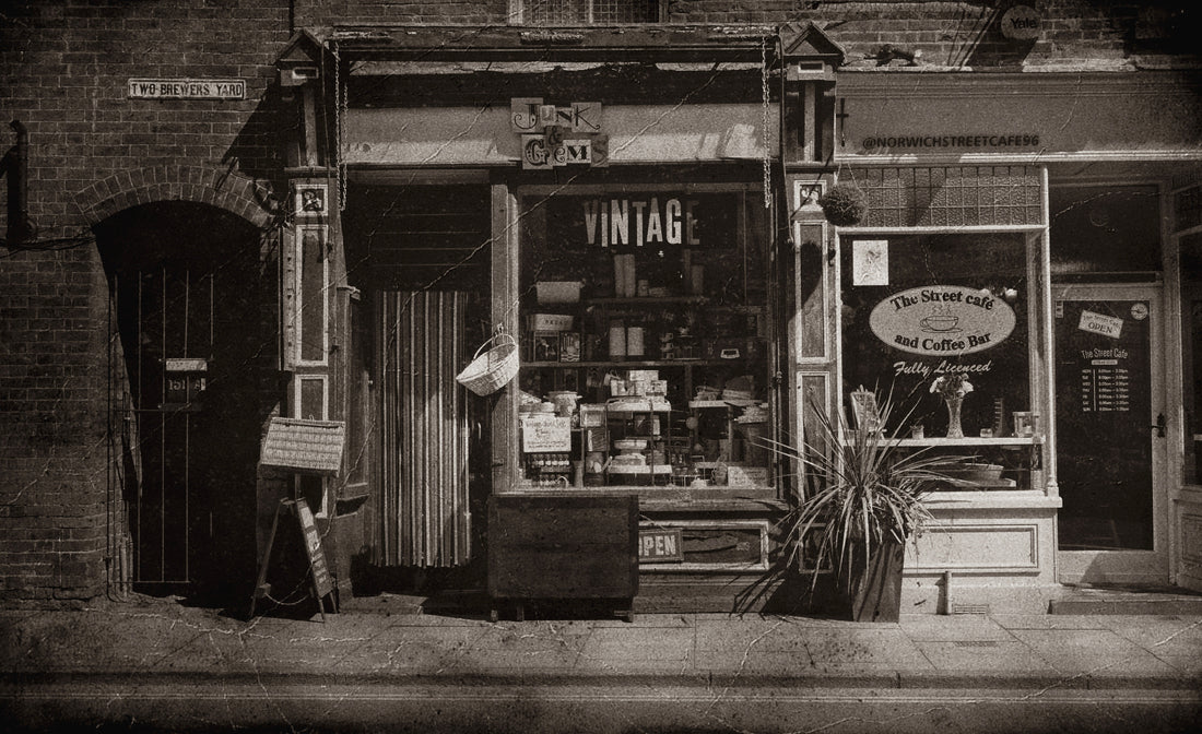 The Charm of Vintage Antique Shops: A Trip Down Memory Lane