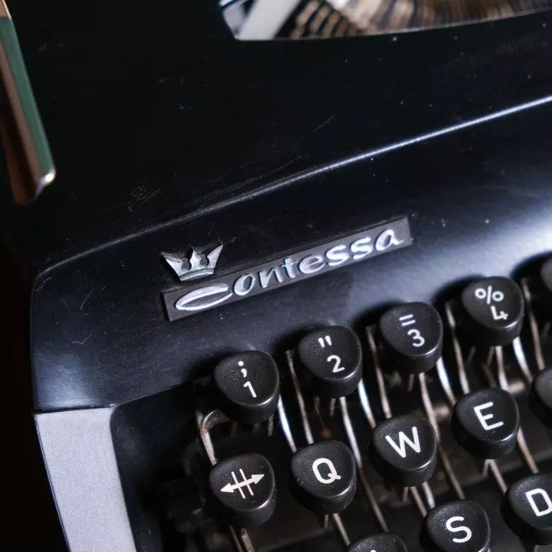 Contessa vintage black typewriter.