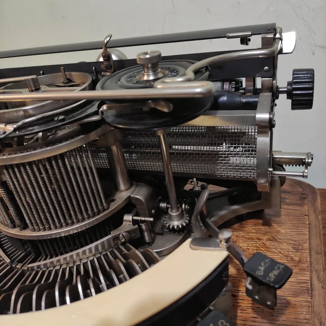 1900's USA. Hammond brand 12 model portable typewriter