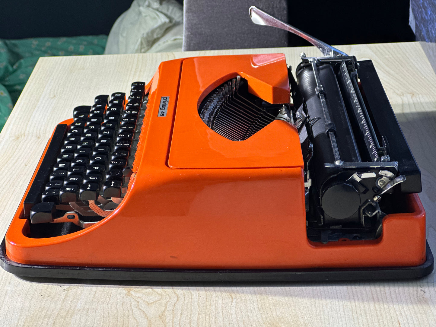 1970's Privileg 45 Typewriter,Orange Color Typewriter,Orginal Bag Typewriter