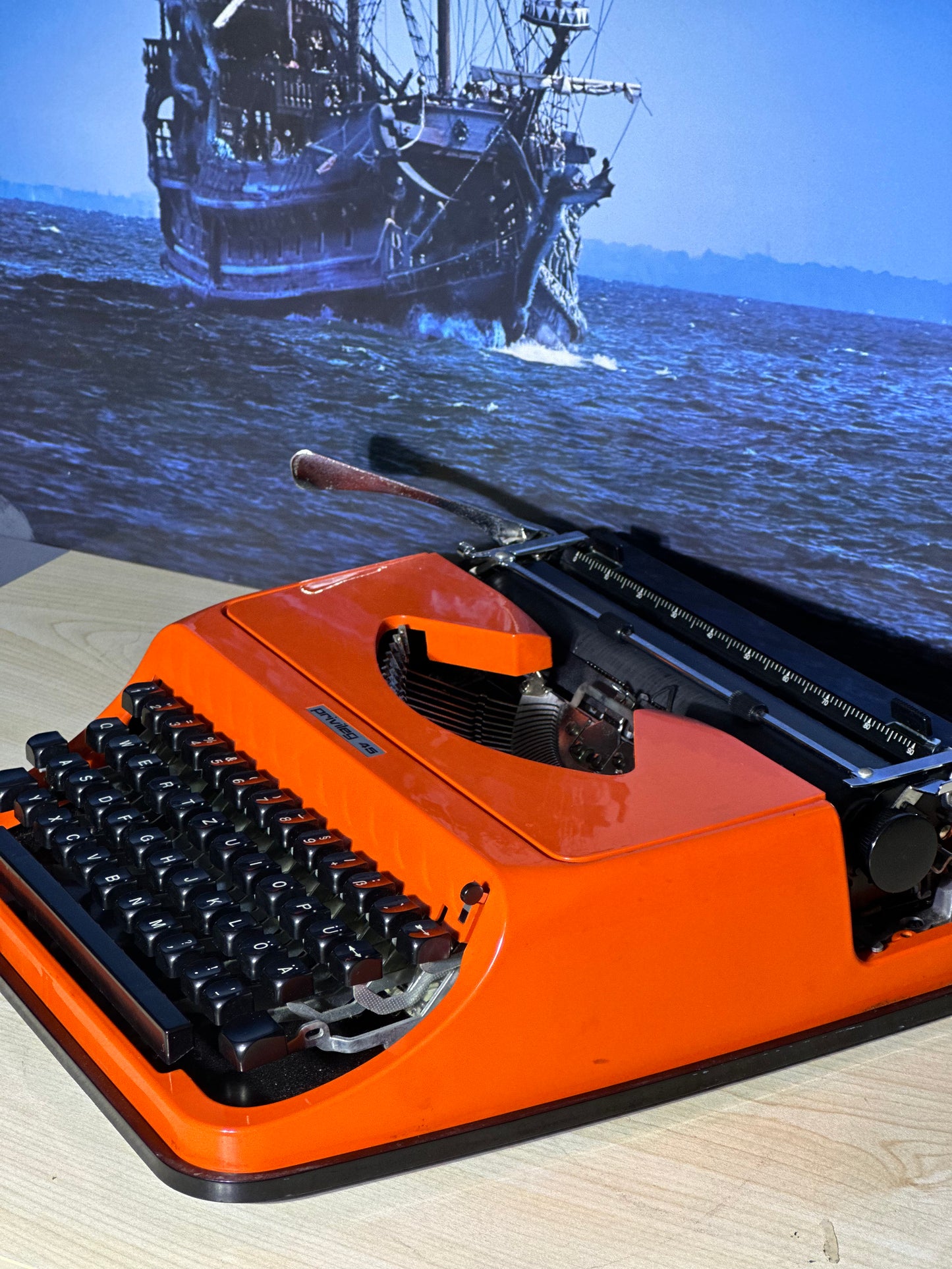 1970's Privileg 45 Typewriter,Orange Color Typewriter,Orginal Bag Typewriter