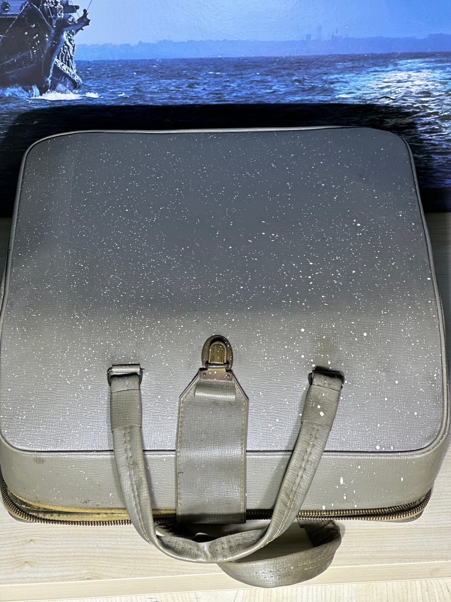 1950's Torpedo 18b Portable Typewriter, Beige and Blue Double Color Working Condition with Original Bag