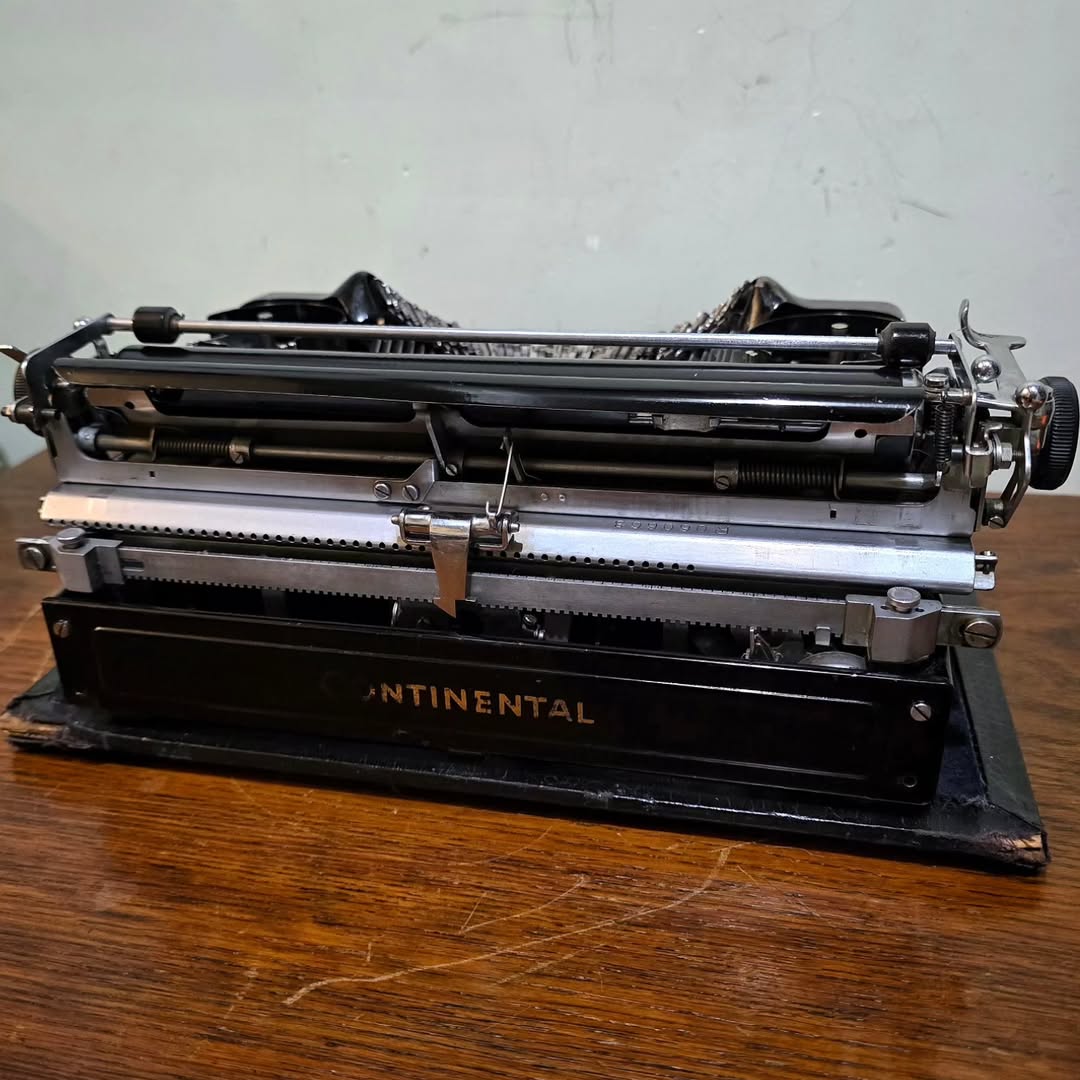 1935 Germany 3rd Reich Era Continental brand Portable model portable typewriter