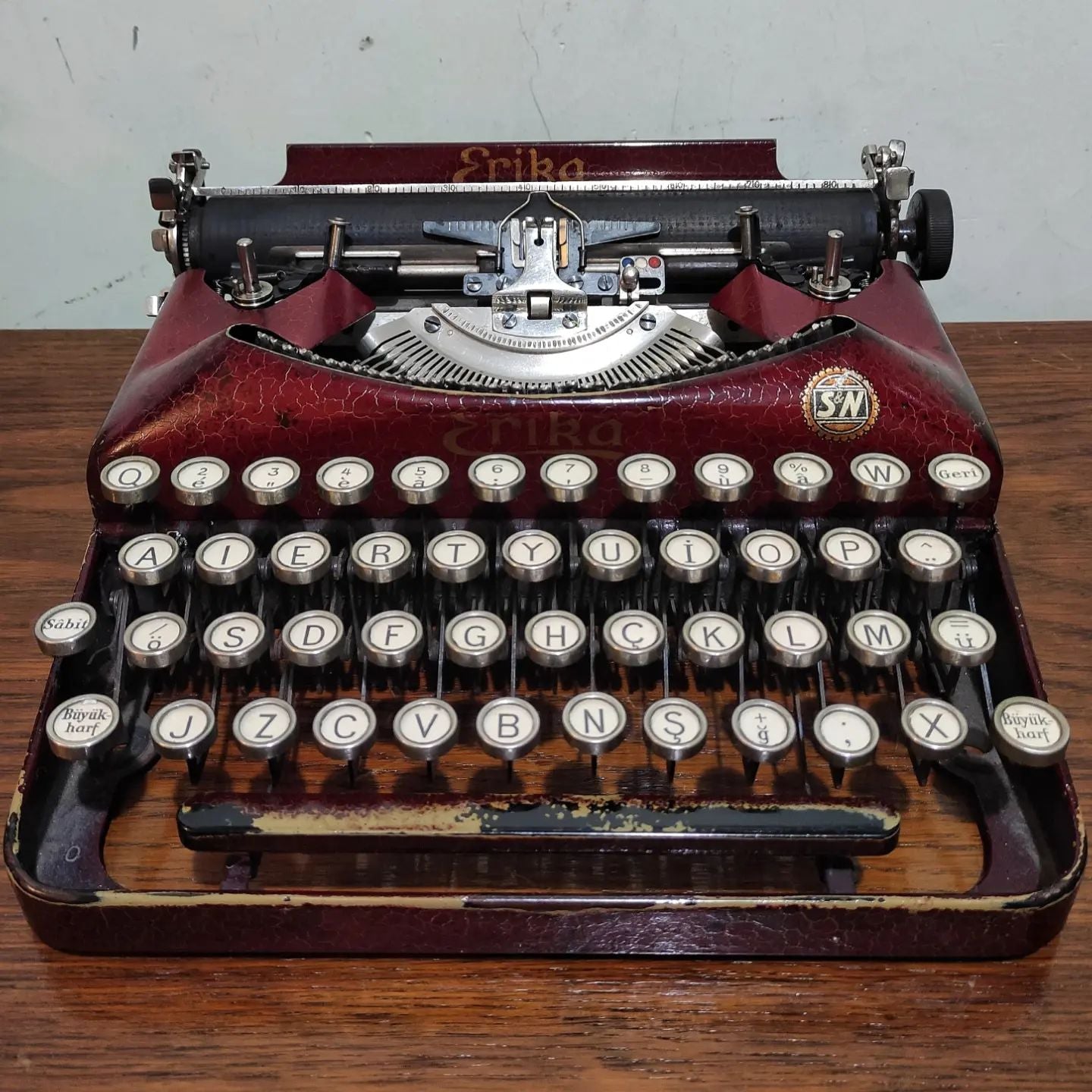 1930 Germany Erika brand 5 model portable typewriter , Unique Orginal Red Color Typewriter