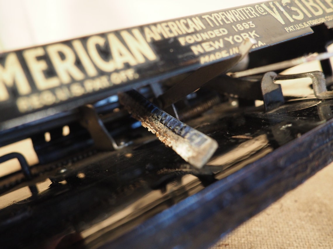 Typewriter American Visible index typewriter 1891 rare antique typewriter display piece original writing machine
