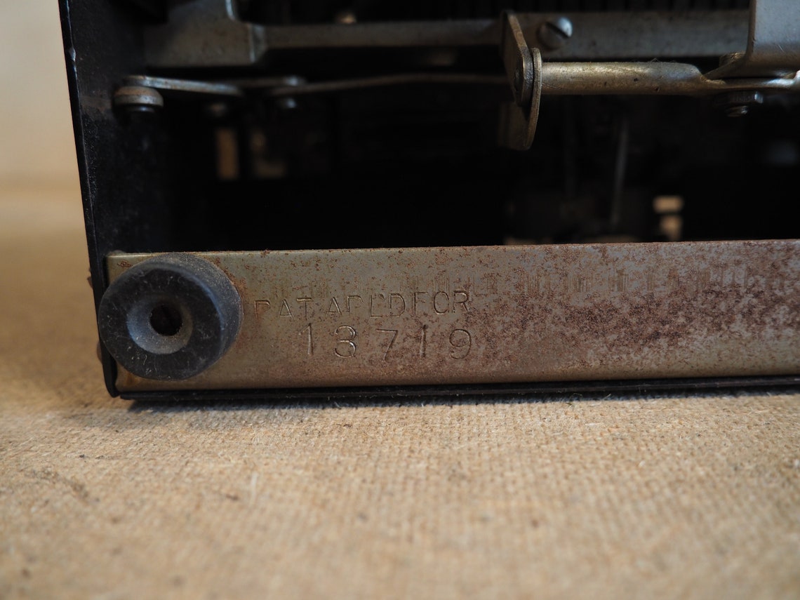 Typewriter National 3 (1918) rare portable typewriter antique original writing machine vintage machine