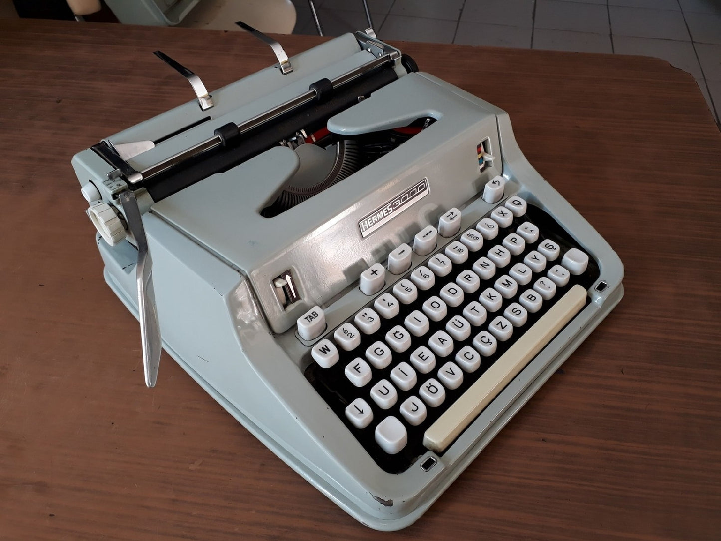 Hermes 3000 portable typewriter
