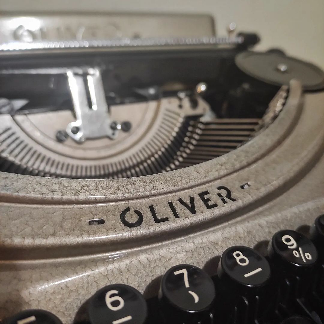1950's England  Oliver brand Type 4 model Portable Typewriter  Slim Model