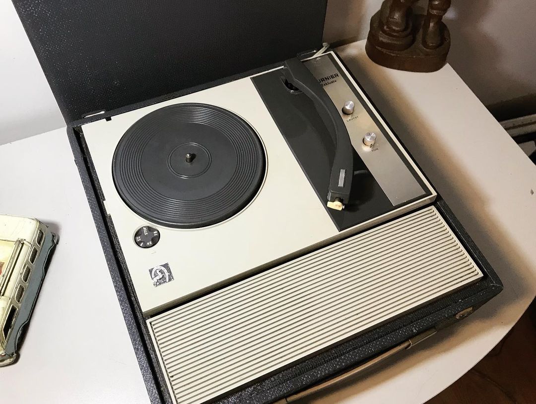1970's West Germany Turnier Exclusiv Antique Bag Record Player