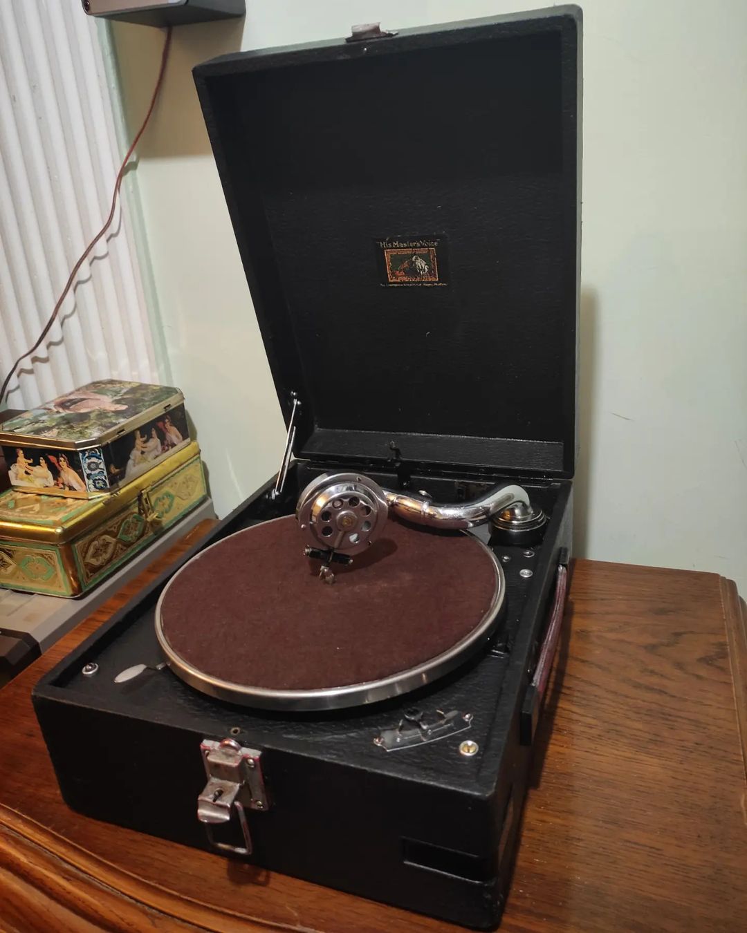 His Master Voice brand bag gramophone – Vintage Type Shop