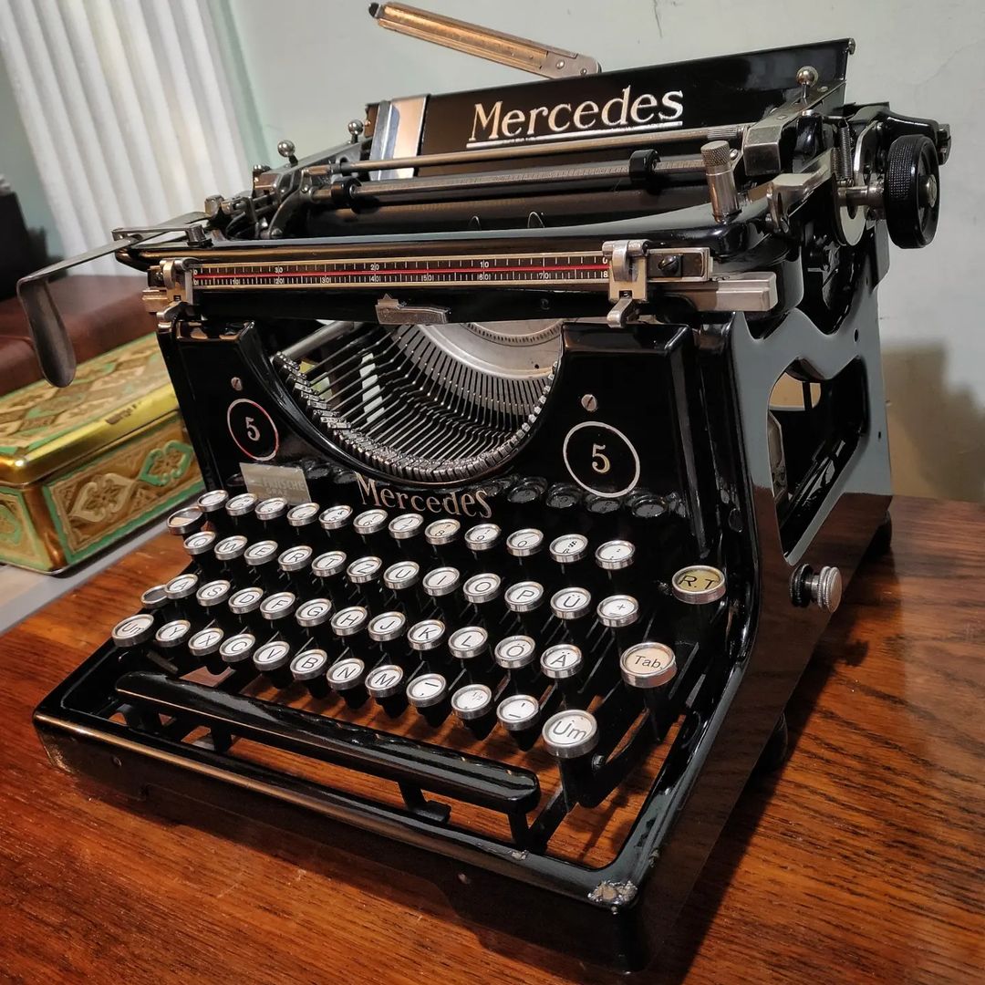 1920's Germany Mercedes brand 5 model office typewriter Glass Key