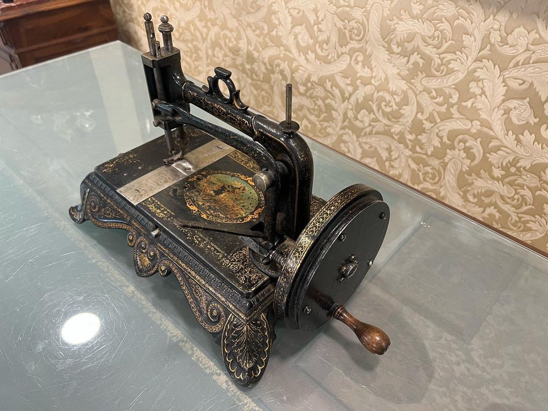 CENTURY-OLD FRENCH SEWING MACHINE