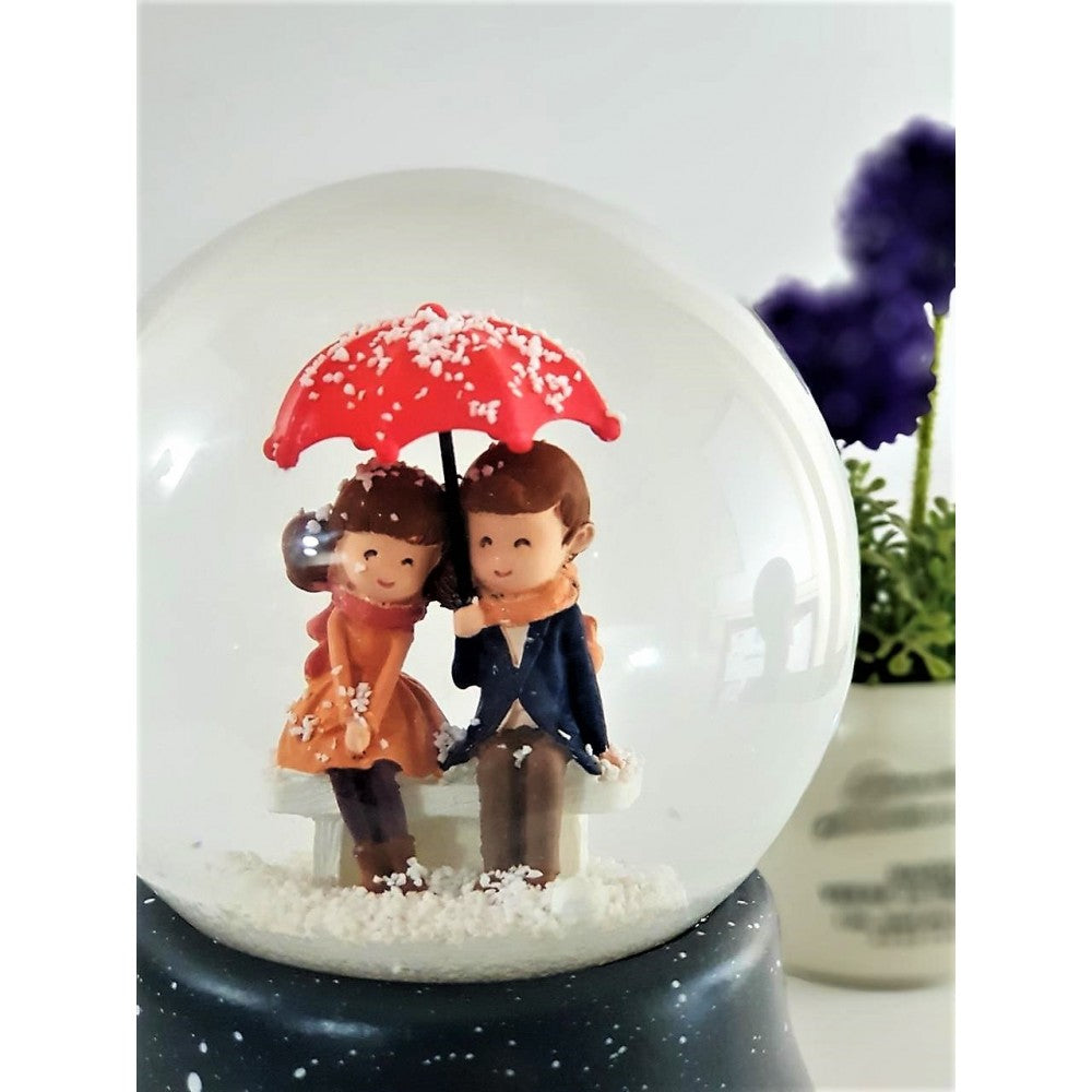 Lovers Meeting Under Umbrellas Lighted Snow Globe