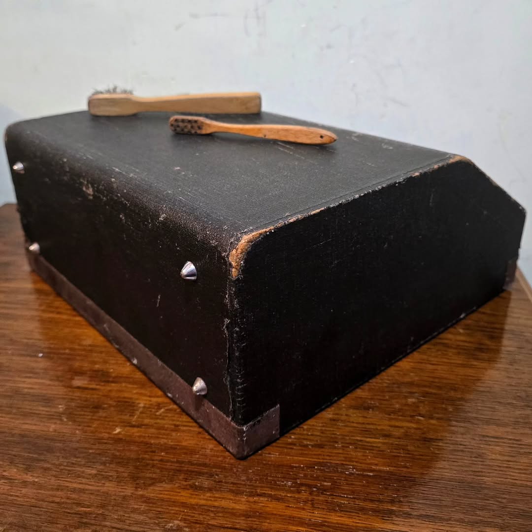 1930's Germany 3rd Reich period  Erika brand 5 model portable typewriter