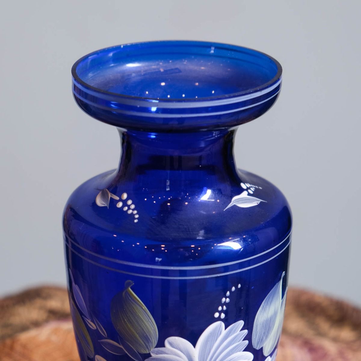 Antique Glass Vase, antique vase decorated with hand-painted floral patterns