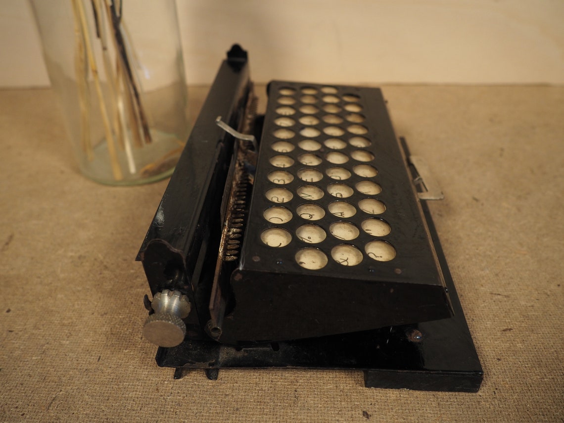 Typewriter American Visible index typewriter 1891 rare antique typewriter display piece original writing machine