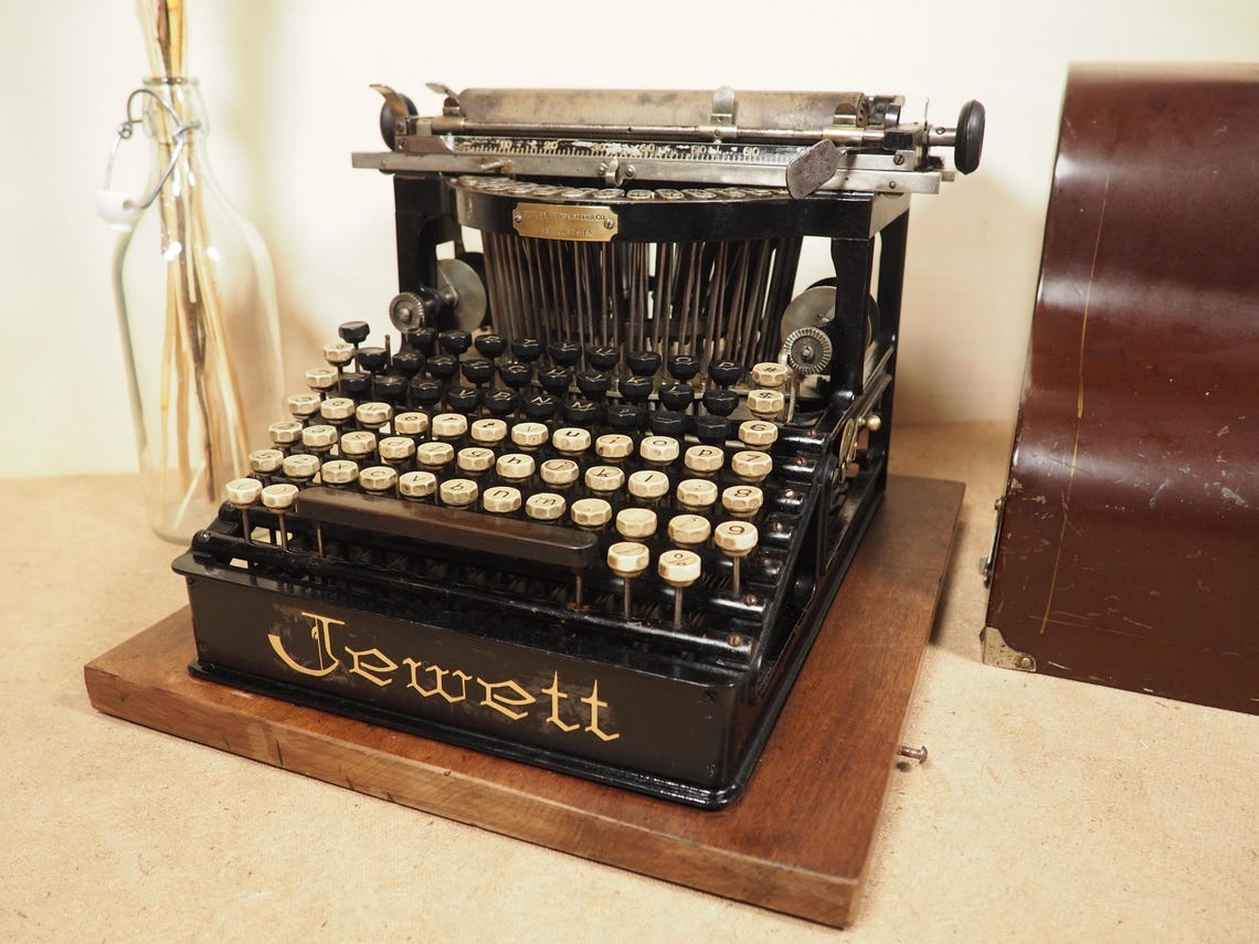 JEWETT mod# 1 (1892) typewriter with base and case rare antique type writer double keyboard writing machine collectible