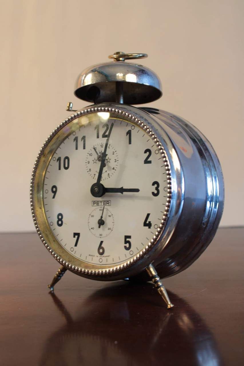 Antique Alarm Clock,Antique Peter single bell alarm clock