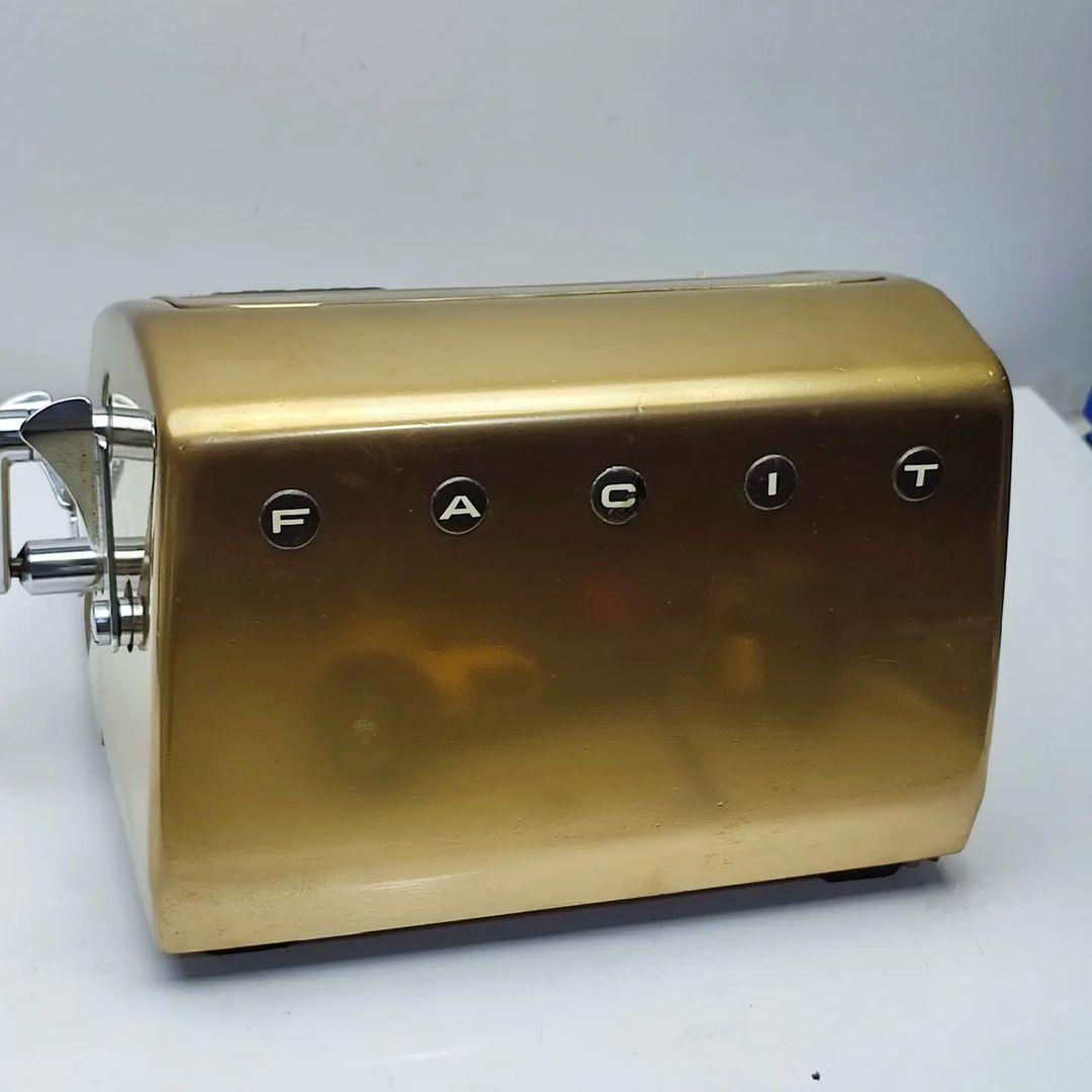 FACIT ANTIQUE CALCULATOR GOLD COLOR