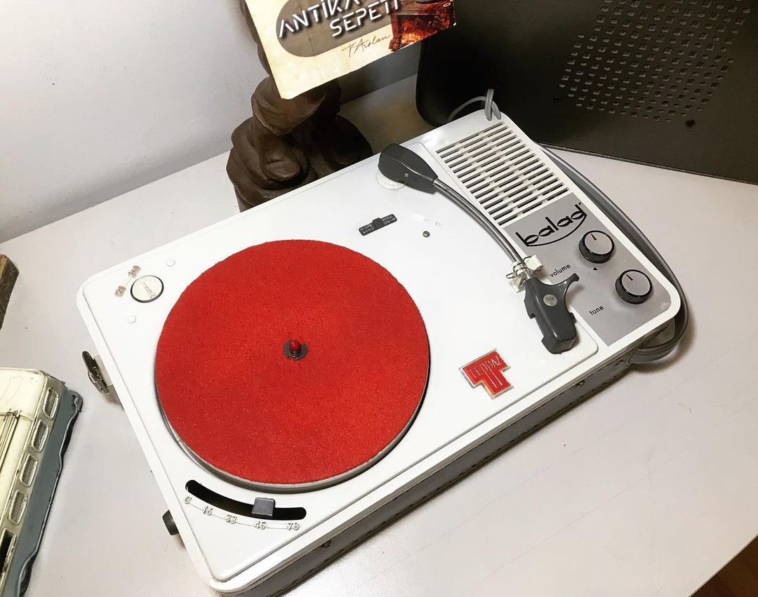 1970's Antique Collectible French Bi-Balad Bag Record Player