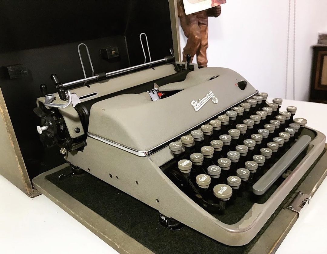 1950-60's Reheinmetall Collectible Gray Color Typewriter