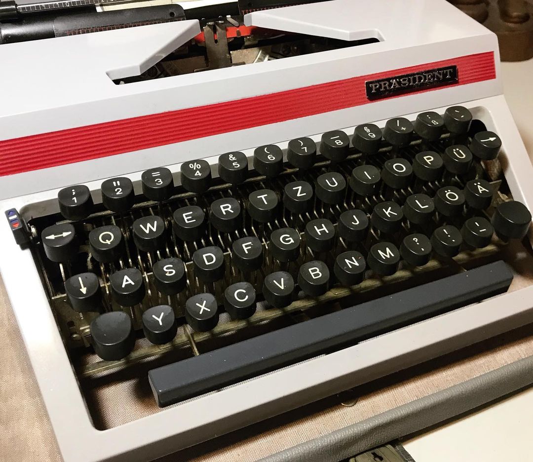 1960's Antique German Prasident Typewriter