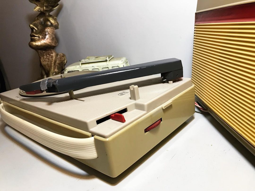 1970's Antique Philips Battery/Electric Travel Turntable