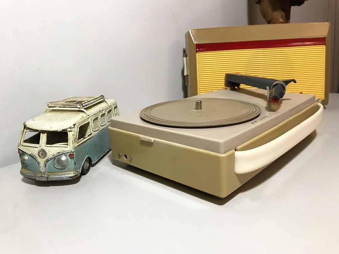 1970's Antique Philips Battery/Electric Travel Turntable