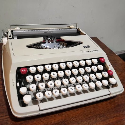 1960's England  Smith Corona Corsair model portable typewriter