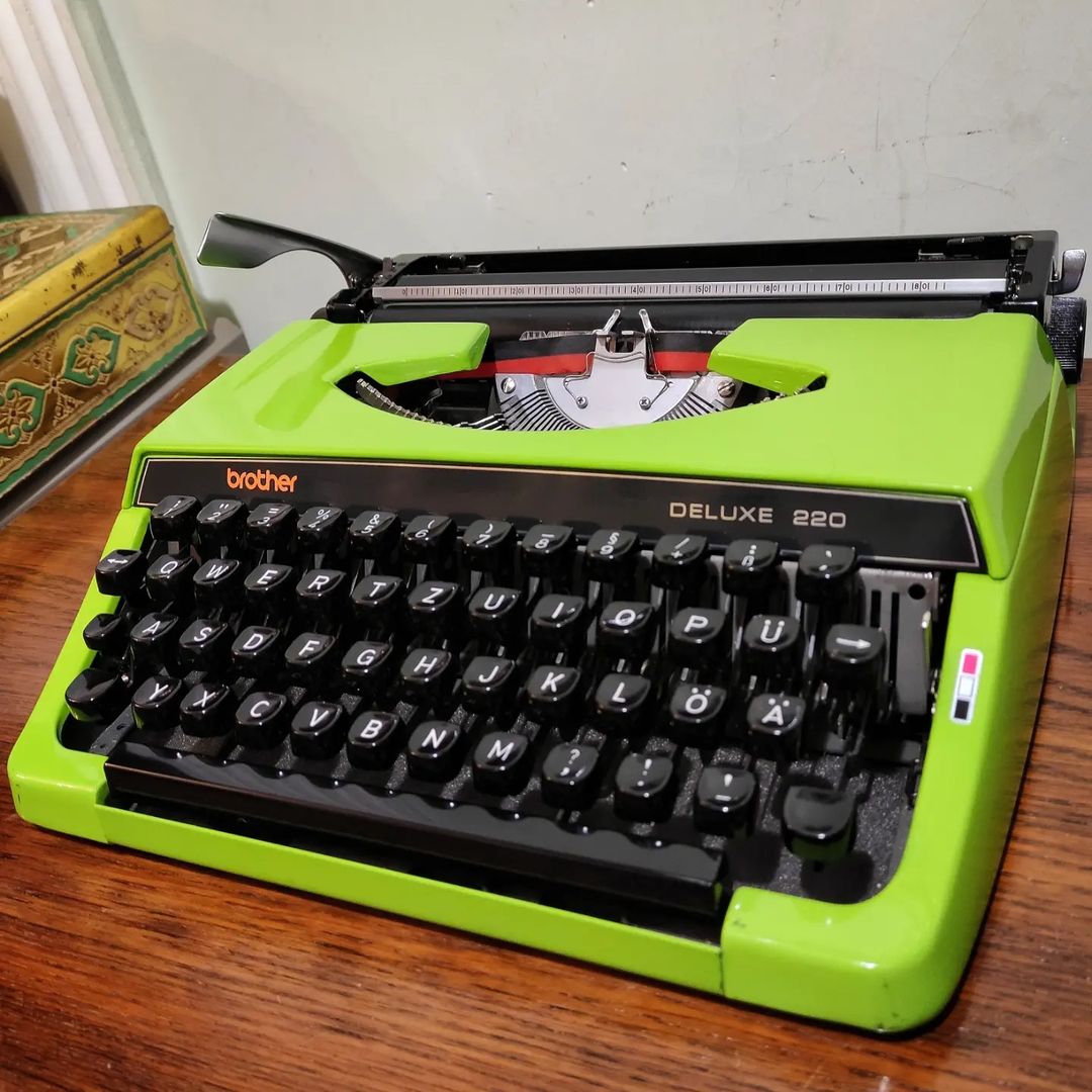 1970's Japan  Brother brand Deluxe 220 model portable typewriter