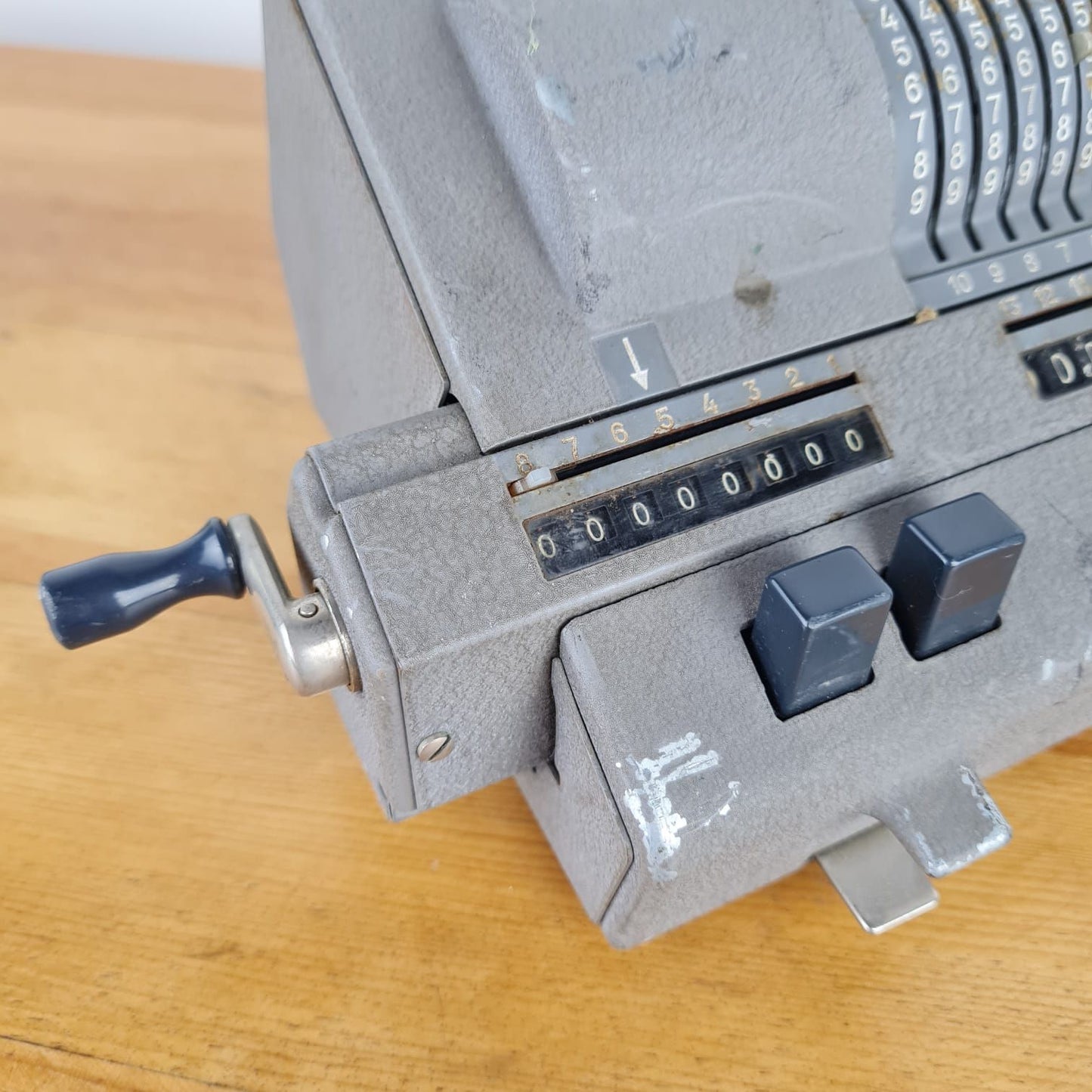Antique Odhner calculator.