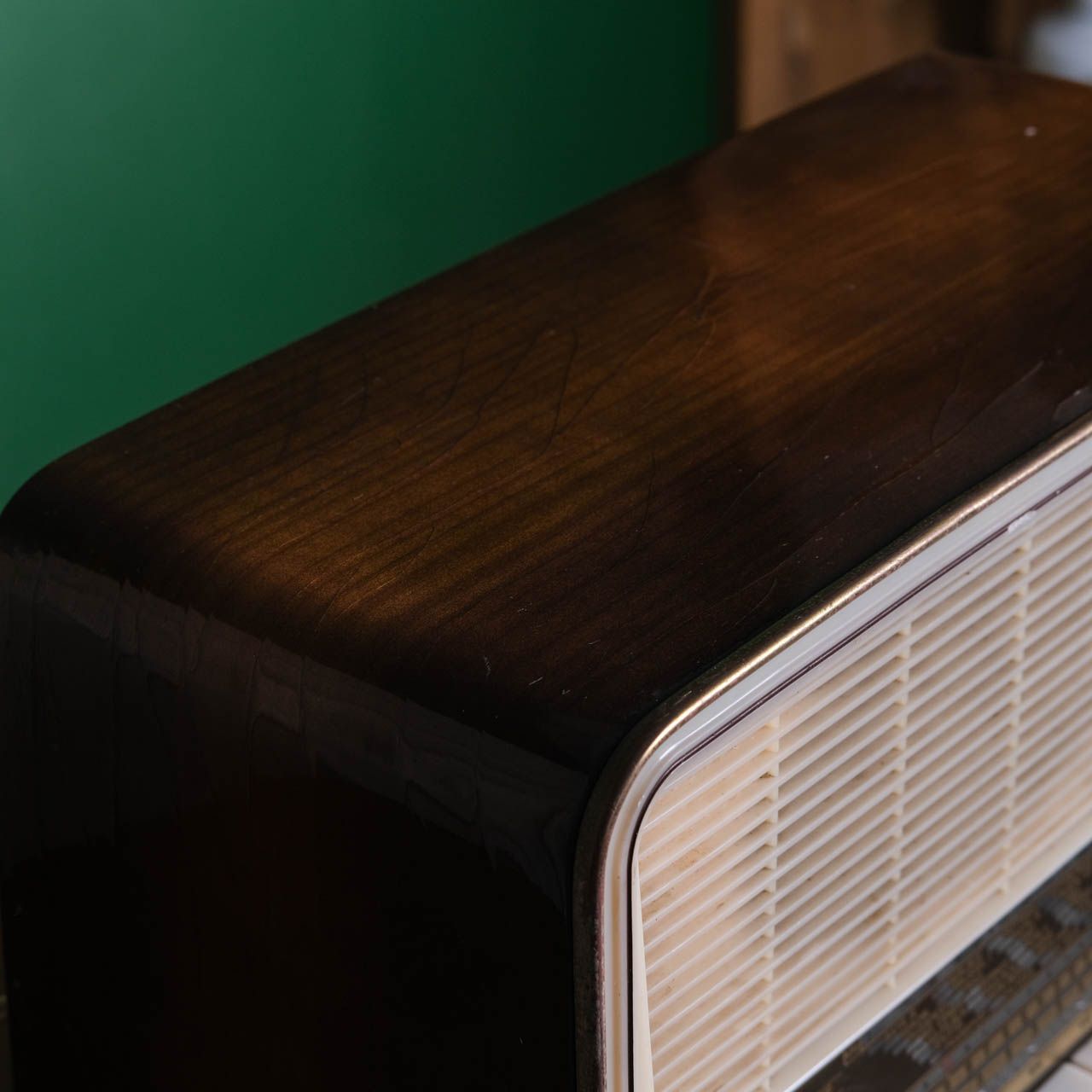 Antique Graetz Radio