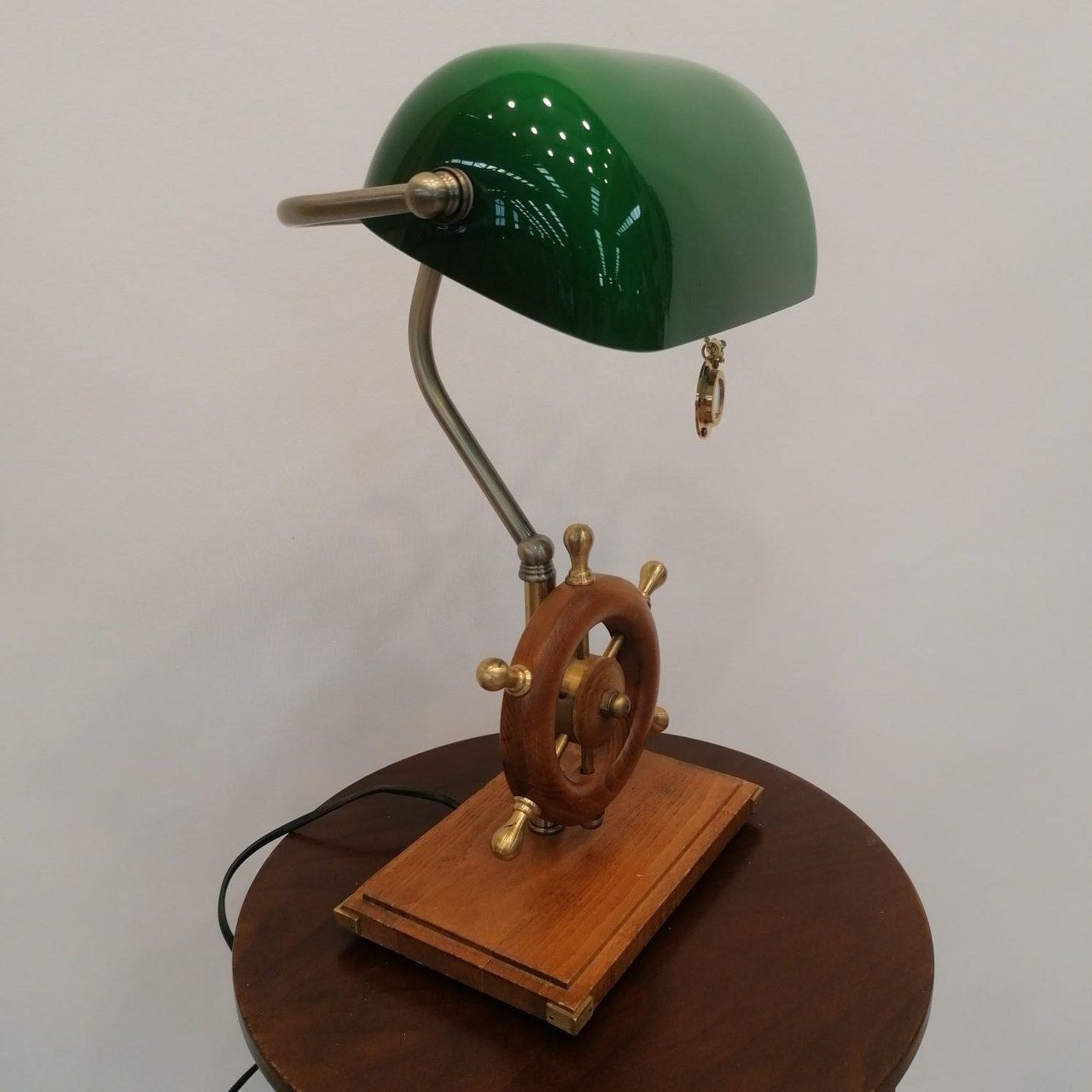 Vintage Banker Lamp (Green Color)