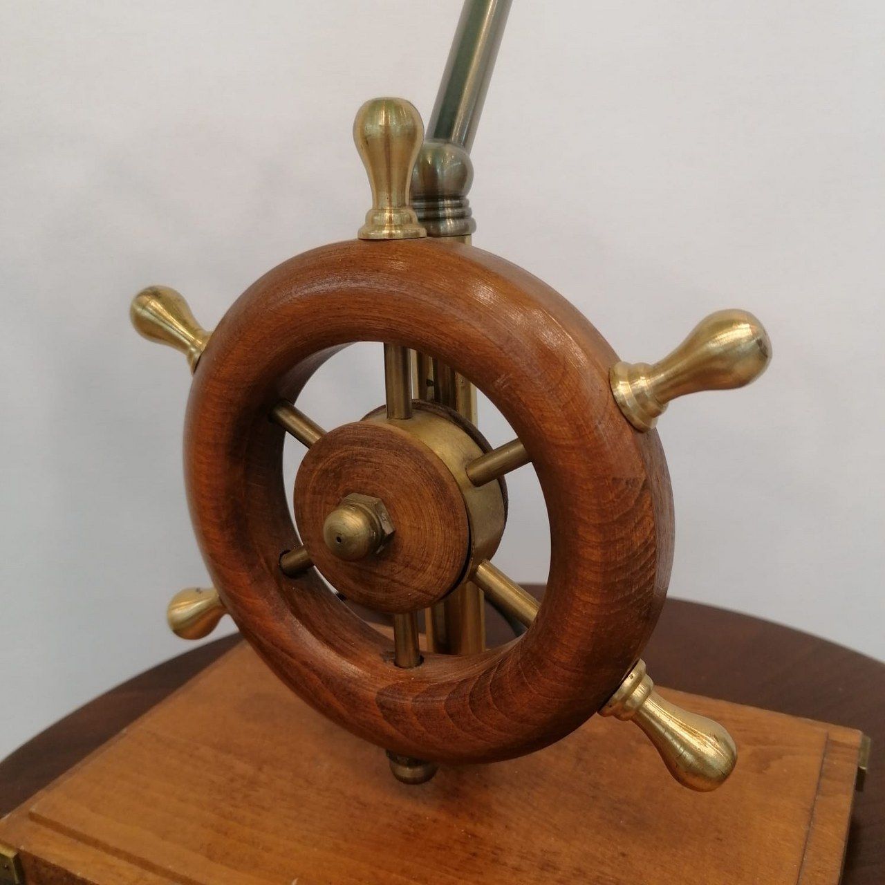 Vintage Banker Lamp (Green Color)