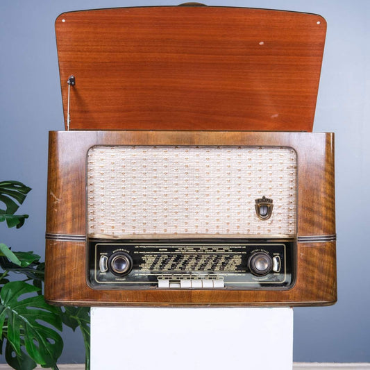 Braun Record Players and Radio