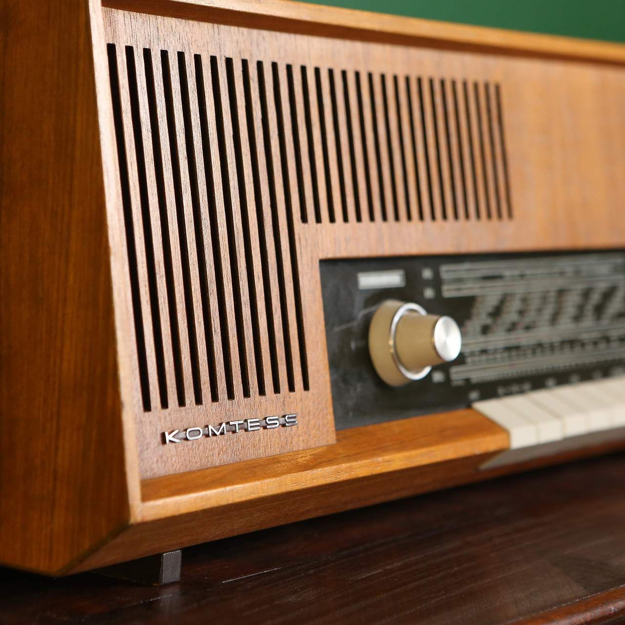 Komtess Radio