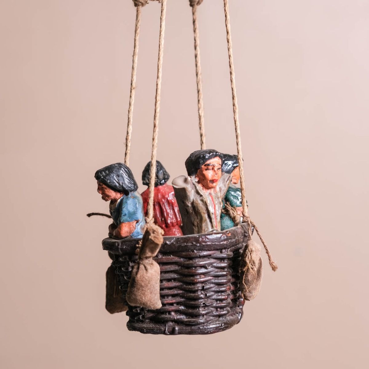 Vintage Flying Balloon Trinket
